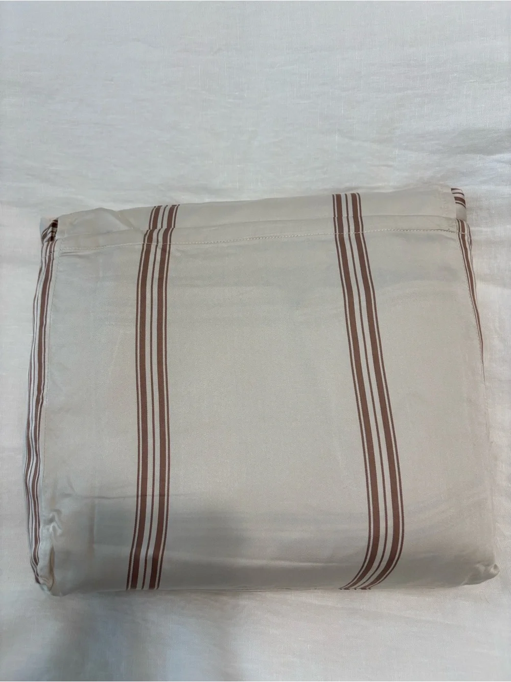 NWT Cozy Earth Cal King Fitted Sheet Limited Edition Maple Stripe